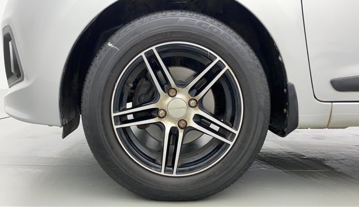 2015 Hyundai Xcent S 1.2, Petrol, Manual, 49,726 km, Left Front Wheel