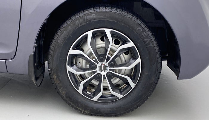 2015 Hyundai Eon ERA PLUS, Petrol, Manual, 26,020 km, Right Front Wheel