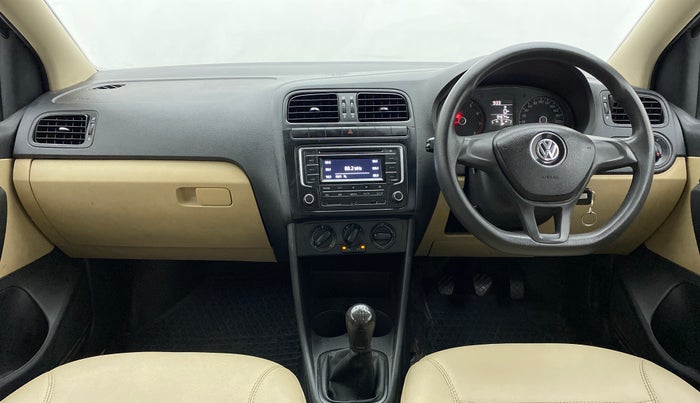 2017 Volkswagen Ameo COMFORTLINE 1.2L, Petrol, Manual, 94,674 km, Dashboard