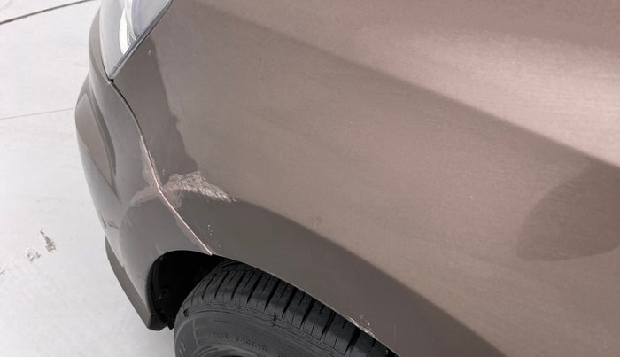 2017 Volkswagen Ameo COMFORTLINE 1.2L, Petrol, Manual, 94,674 km, Left fender - Minor scratches