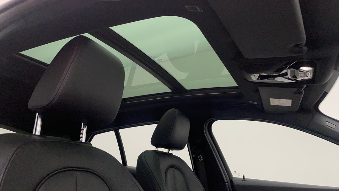 Interior Sunroof/Moonroof