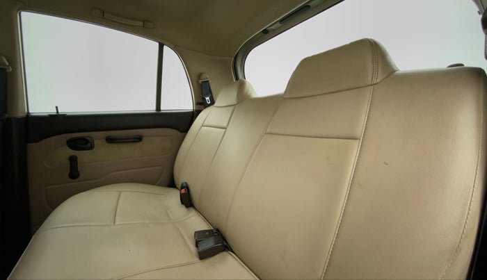 2009 Hyundai Santro Xing GLS, Petrol, Manual, 47,760 km, Right Side Rear Door Cabin