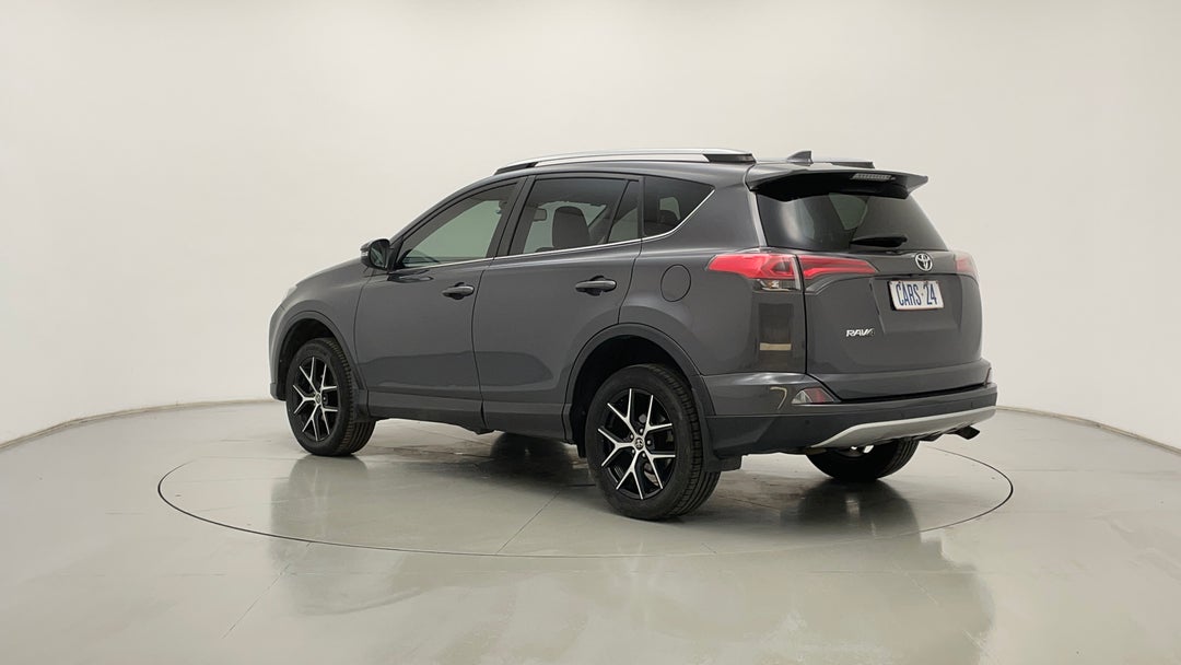 Left Back Diagonal (45- Degree) View