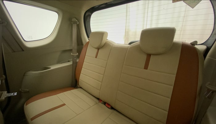 2012 Maruti Ertiga ZXI, CNG, Manual, 1,13,716 km, Third Seat Row ( optional )