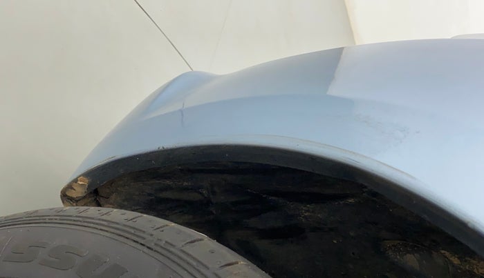 2012 Maruti Ertiga VDI, Diesel, Manual, 88,992 km, Left fender - Lining loose