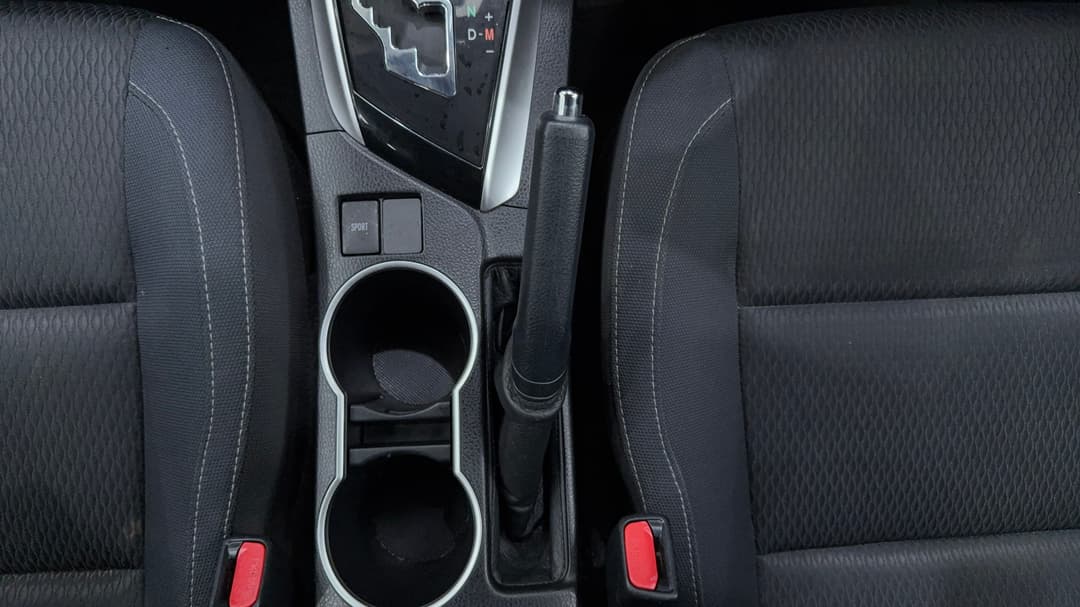 2018 Toyota Corolla Ascent, Automatic, 126950 km, Handbrake