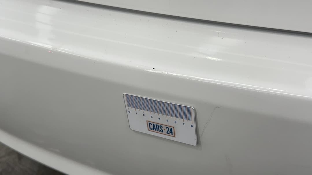 2018 Toyota Corolla Ascent, Automatic, 126950 km, Bumper Rear Chip