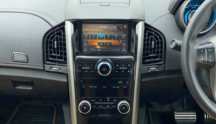 2019 Mahindra XUV500 W11 (O) AT, Diesel, Automatic, 29,100 km, Air Conditioner