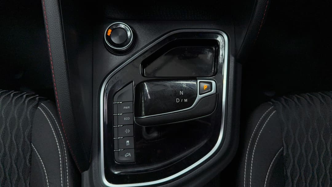 2023 LDV T60 Max Pro (4x4), Automatic, 26949 km, Gear Lever 
