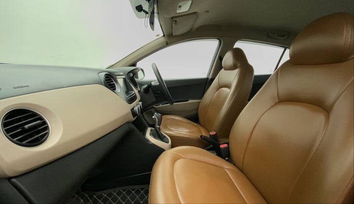 2019 Hyundai Grand i10 MAGNA AT 1.2 KAPPA VTVT, Petrol, Automatic, 42,652 km, Right Side Front Door Cabin