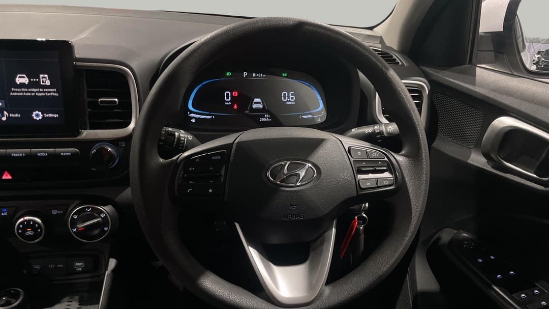 2025 Hyundai Venue ., Automatic, 25061 km, Steering Wheel Close-up