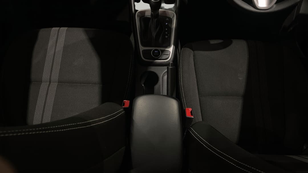 2025 Hyundai Venue ., Automatic, 25061 km, Center Console