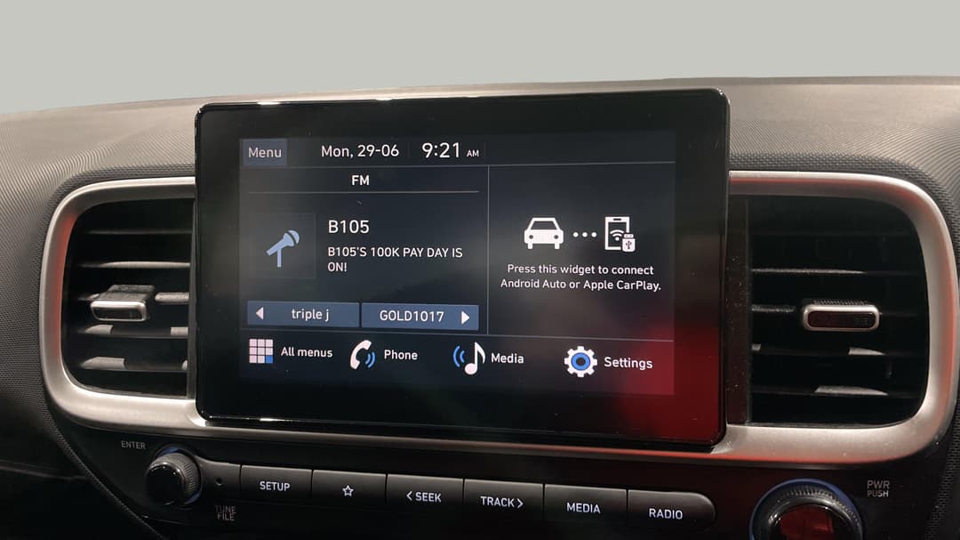 2025 Hyundai Venue ., Automatic, 25061 km, Infotainment System