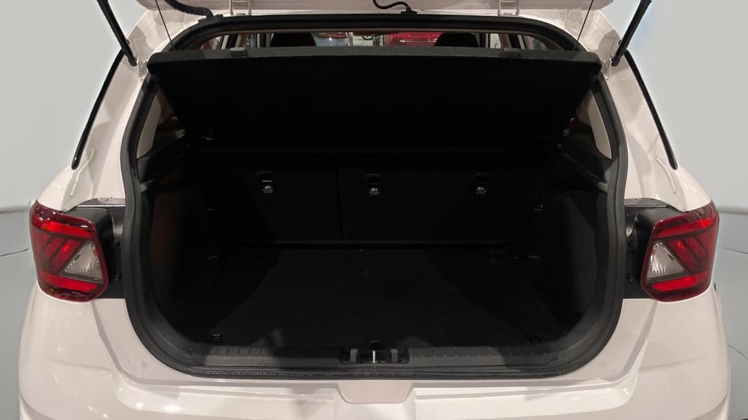 2025 Hyundai Venue ., Automatic, 25061 km, Boot Inside View