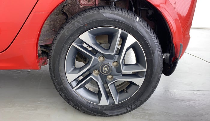 2019 Tata Tiago XZ+ 1.2 Revotron, Petrol, Manual, 42,128 km, Left Rear Wheel