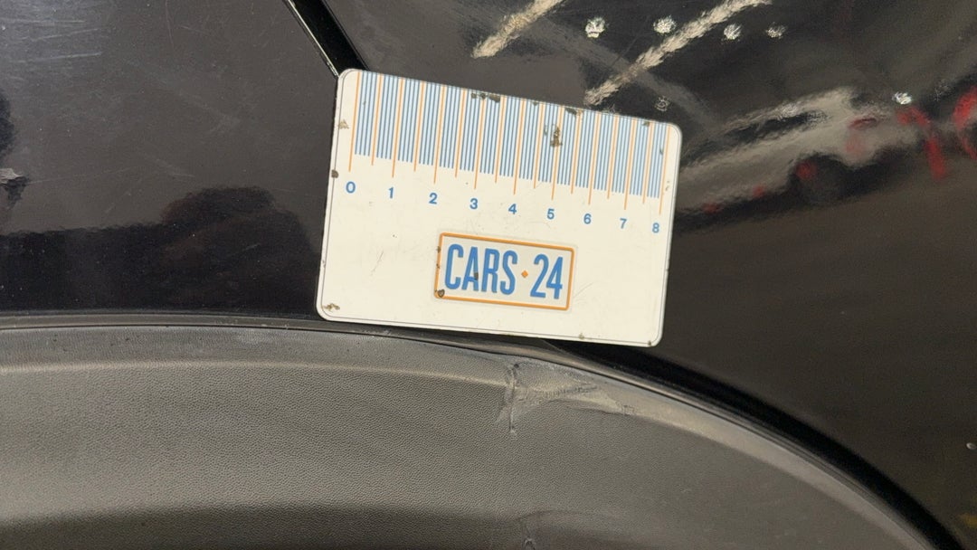 Mud guard Rear RHS Scratch