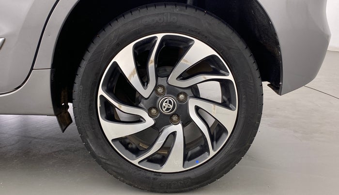 2021 Toyota Glanza V MT PETROL, Petrol, Manual, 86,012 km, Left Rear Wheel