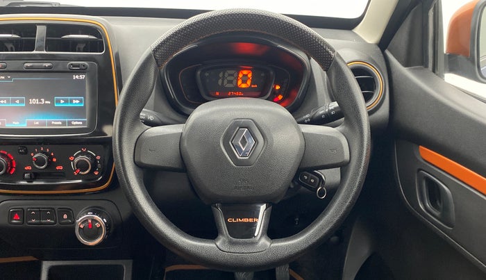 2018 Renault Kwid CLIMBER 1.0 AT, Petrol, Automatic, 27,498 km, Steering Wheel Close Up