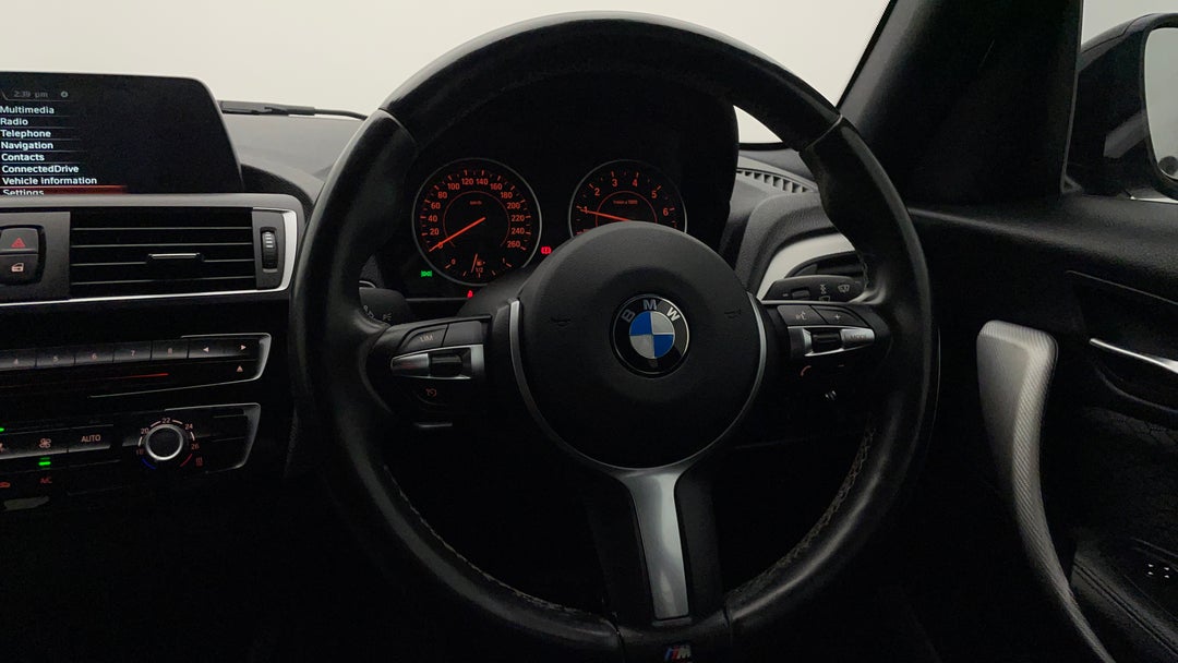 2016 BMW 1 18i M Sport, Automatic, 142815 km, Steering Wheel Close-up