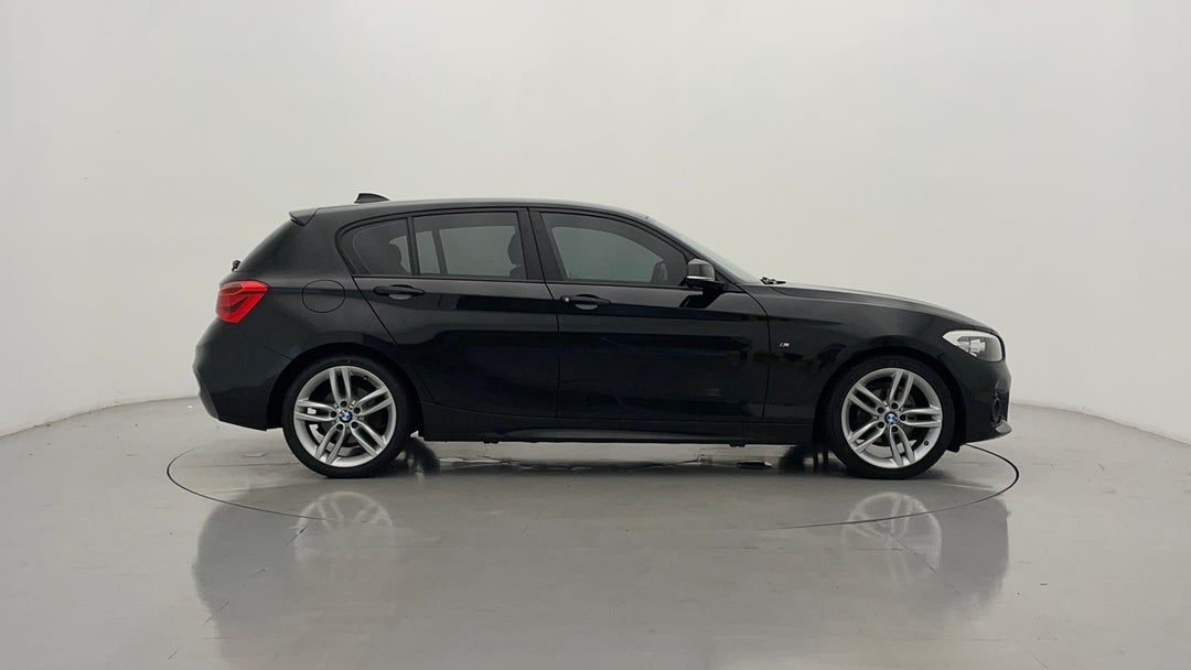 2016 BMW 1 18i M Sport, Automatic, 142815 km, Right Side View