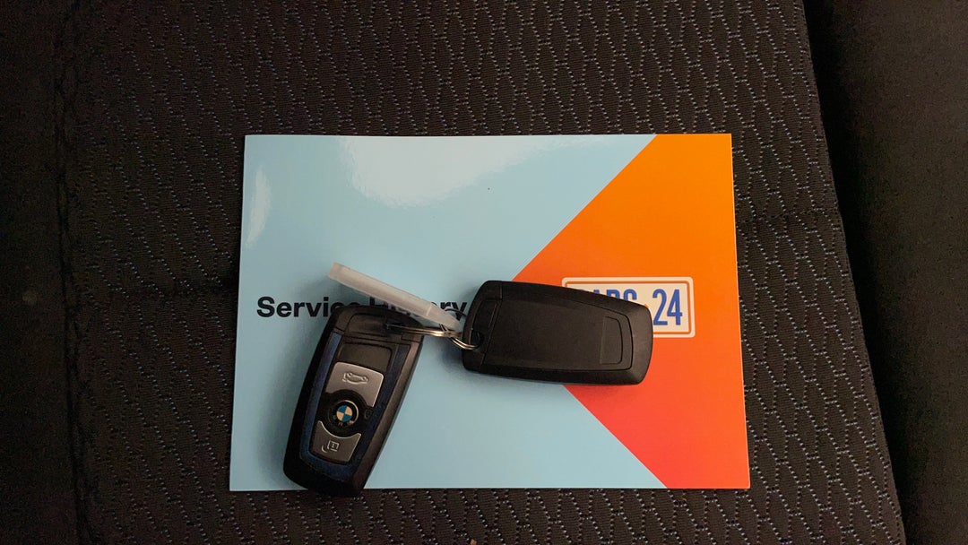 2016 BMW 1 18i M Sport, Automatic, 142815 km, Key Close-up