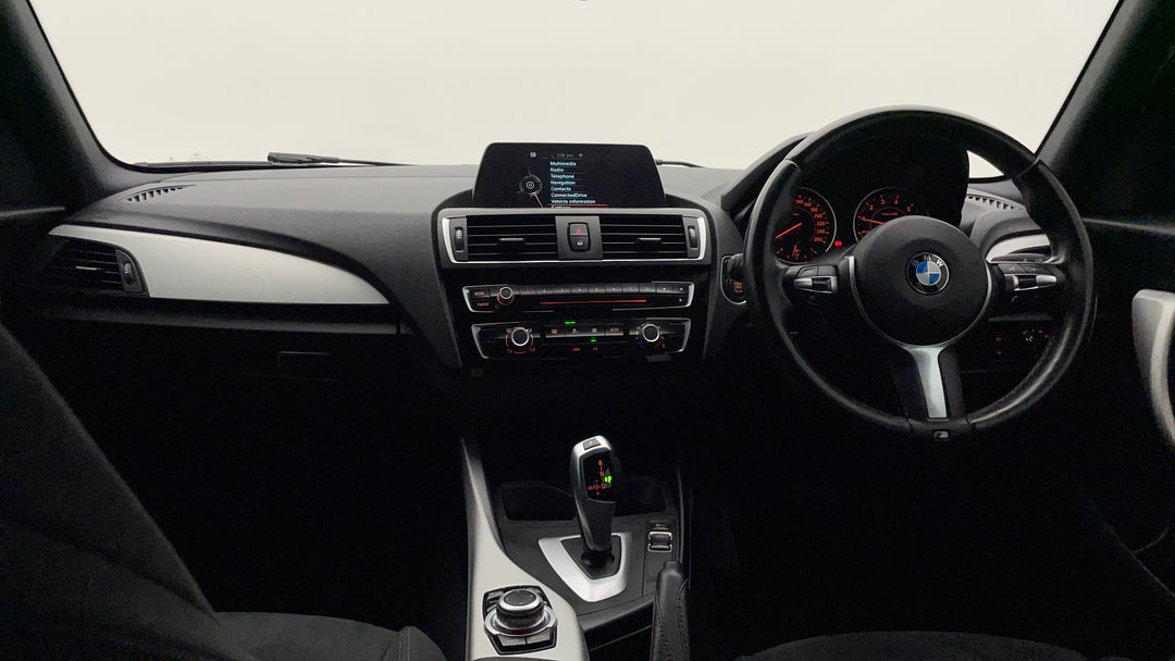 2016 BMW 1 18i M Sport, Automatic, 142815 km, Dashboard View