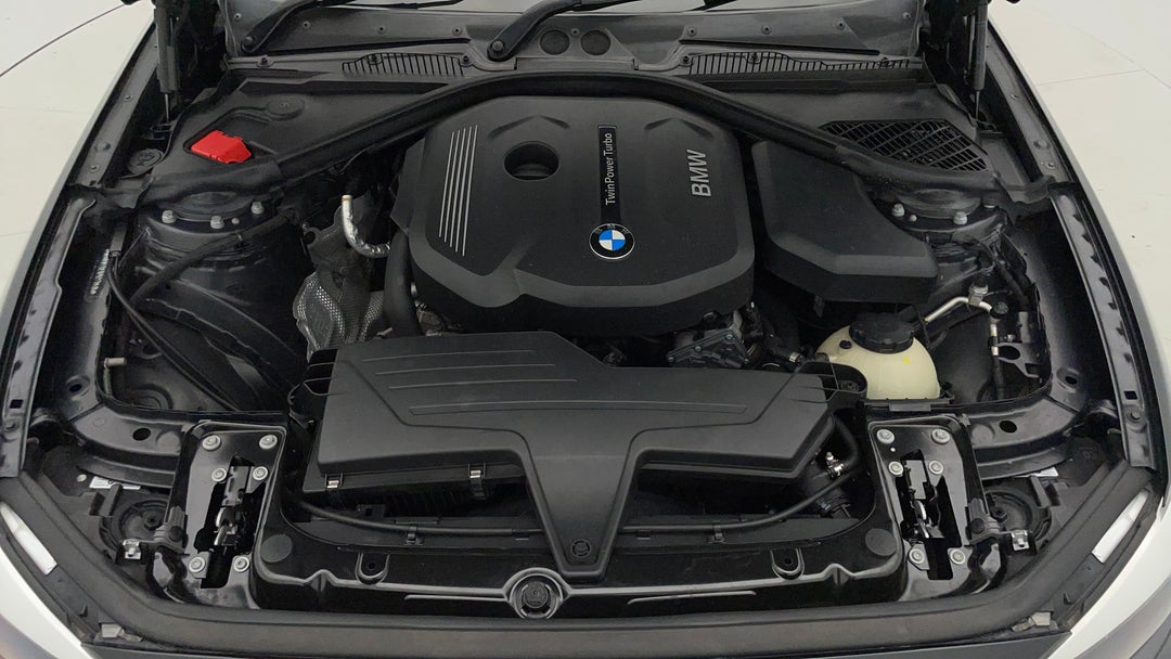 2016 BMW 1 18i M Sport, Automatic, 142815 km, Open Bonnet (Engine)