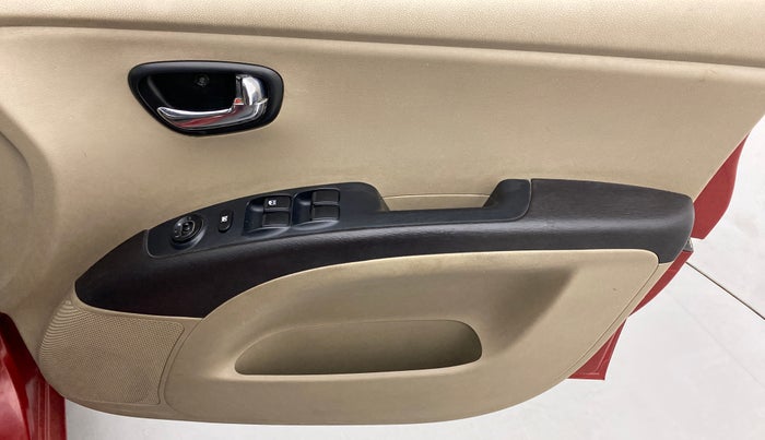 2012 Hyundai i10 MAGNA 1.2, Petrol, Manual, 47,004 km, Driver Side Door Panels Control