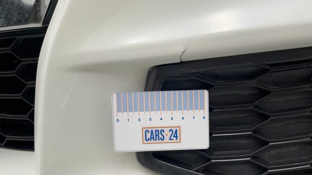 2016 Honda Odyssey Vti-l, Automatic, 111340 km, Bumper Front Scratch