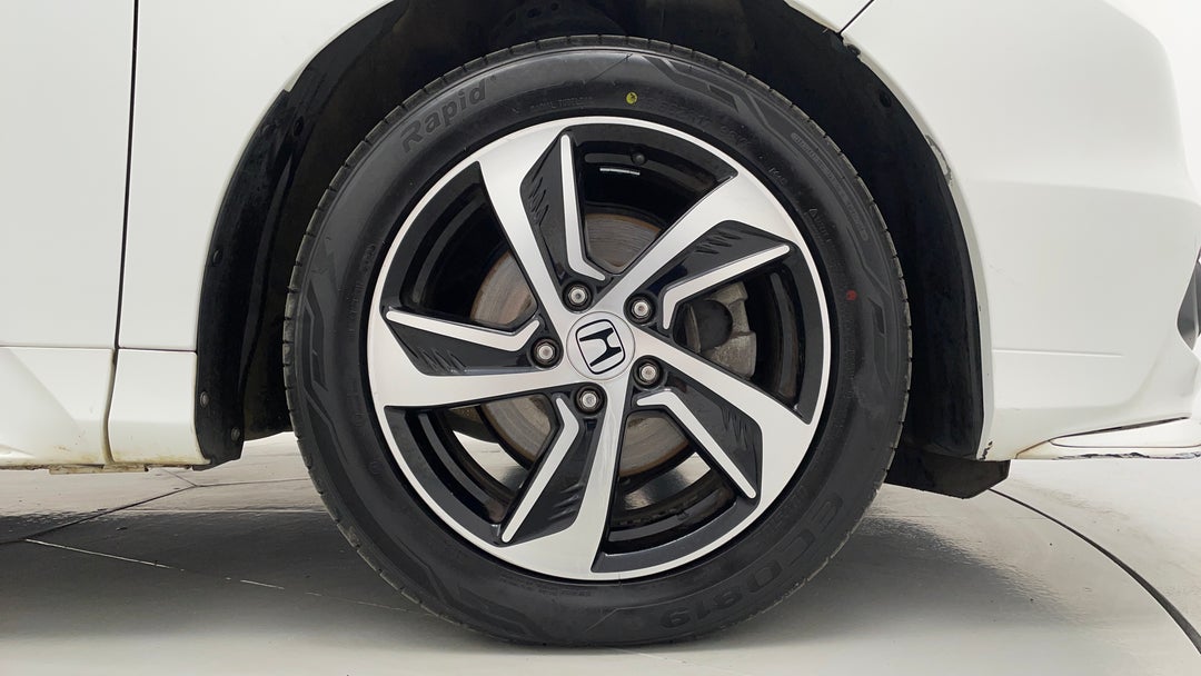 2016 Honda Odyssey Vti-l, Automatic, 111340 km, Right Front Wheel