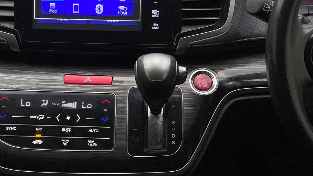 2016 Honda Odyssey Vti-l, Automatic, 111340 km, Gear Lever 