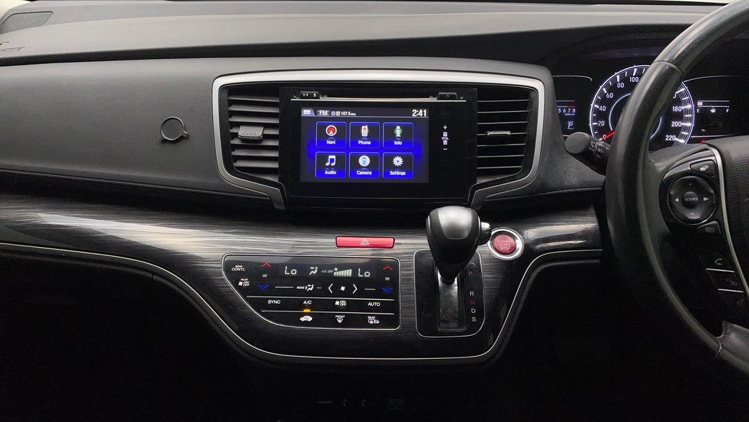 2016 Honda Odyssey Vti-l, Automatic, 111340 km, Center Console