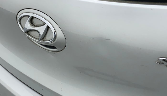 2015 Hyundai Grand i10 SPORTZ 1.2 KAPPA VTVT, Petrol, Manual, 90,358 km, Dicky (Boot door) - Minor scratches