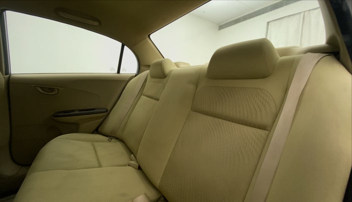 2013 Honda Amaze 1.2L I-VTEC EX, Petrol, Manual, 25,955 km, Right Side Rear Door Cabin
