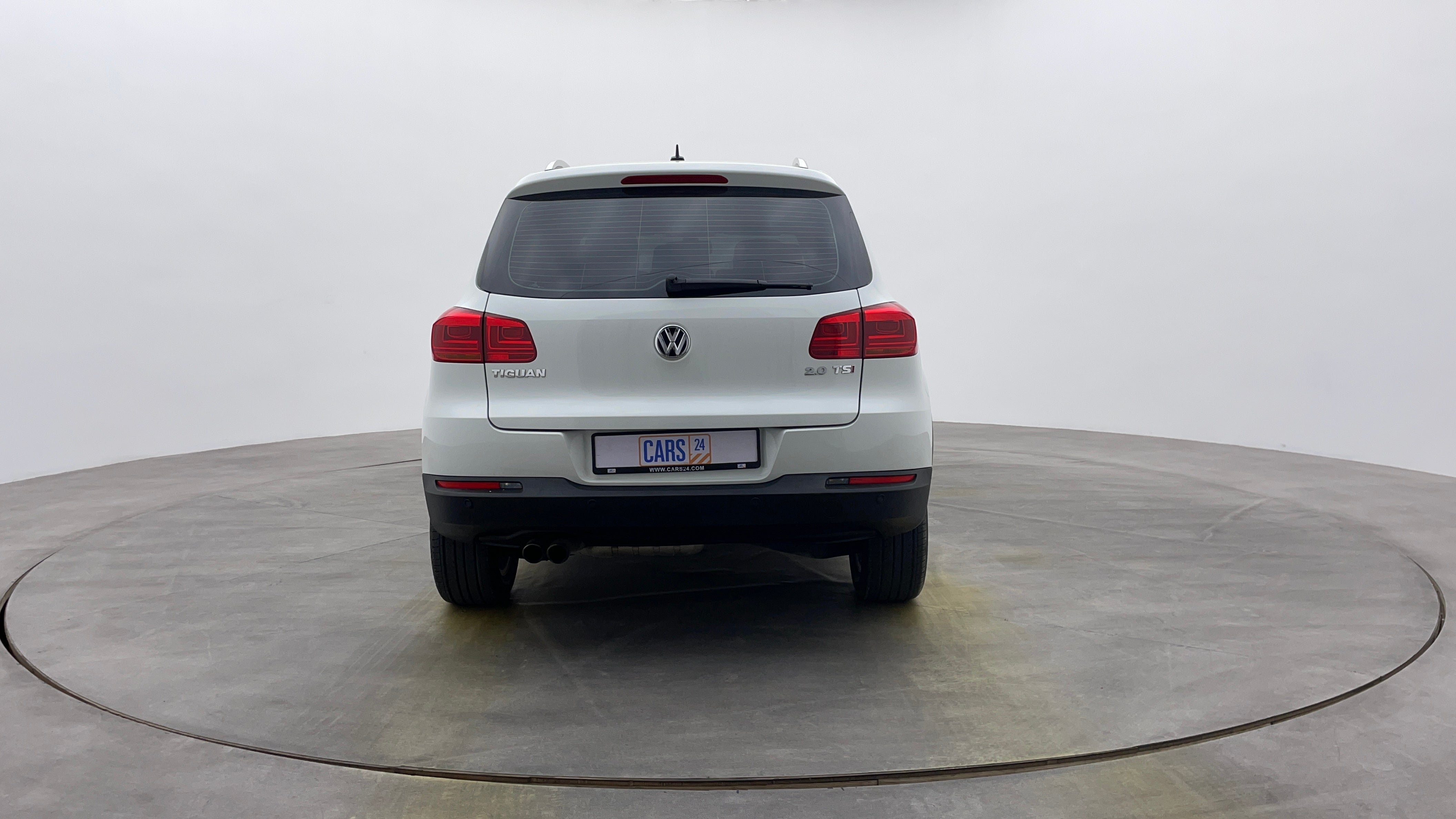 Volkswagen Tiguan-Back/Rear View