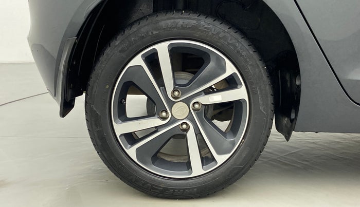 2021 Tata ALTROZ XZ 1.2, Petrol, Manual, 22,330 km, Right Rear Wheel