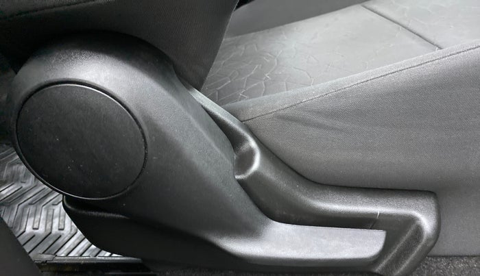 2018 Maruti IGNIS ZETA 1.2 K12 AMT, Petrol, Automatic, 39,822 km, Driver Side Adjustment Panel