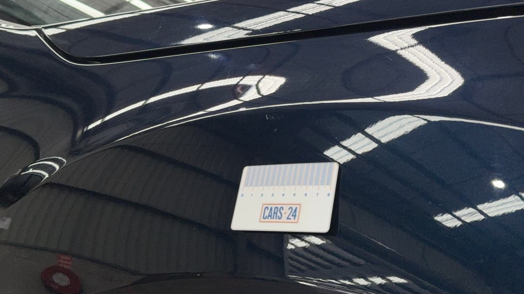 2021 Ford Everest Titanium (4WD), Automatic, 92909 km, Quarter Panel Front RHS Guard Scratch