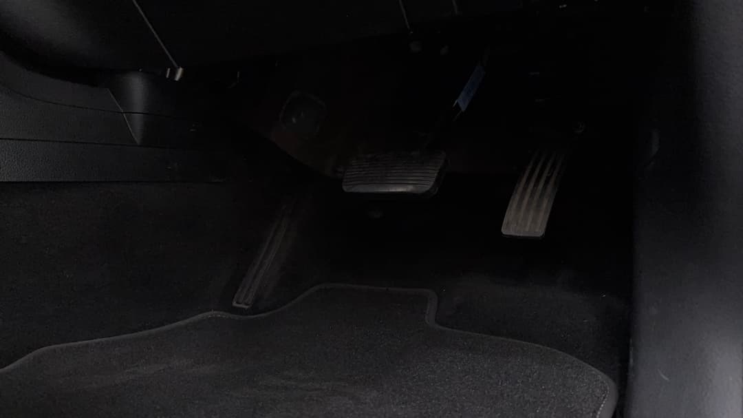 2021 Ford Everest Titanium (4WD), Automatic, 92909 km, Pedals and Footmat