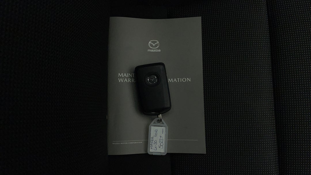 2023 Mazda CX-30 G20 Pure (FWD), Automatic, 46169 km, Key Close-up