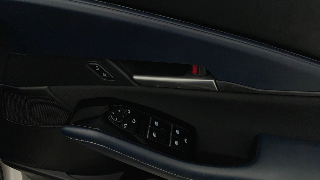 2023 Mazda CX-30 G20 Pure (FWD), Automatic, 46169 km, Drivers Side Door Panel Controls