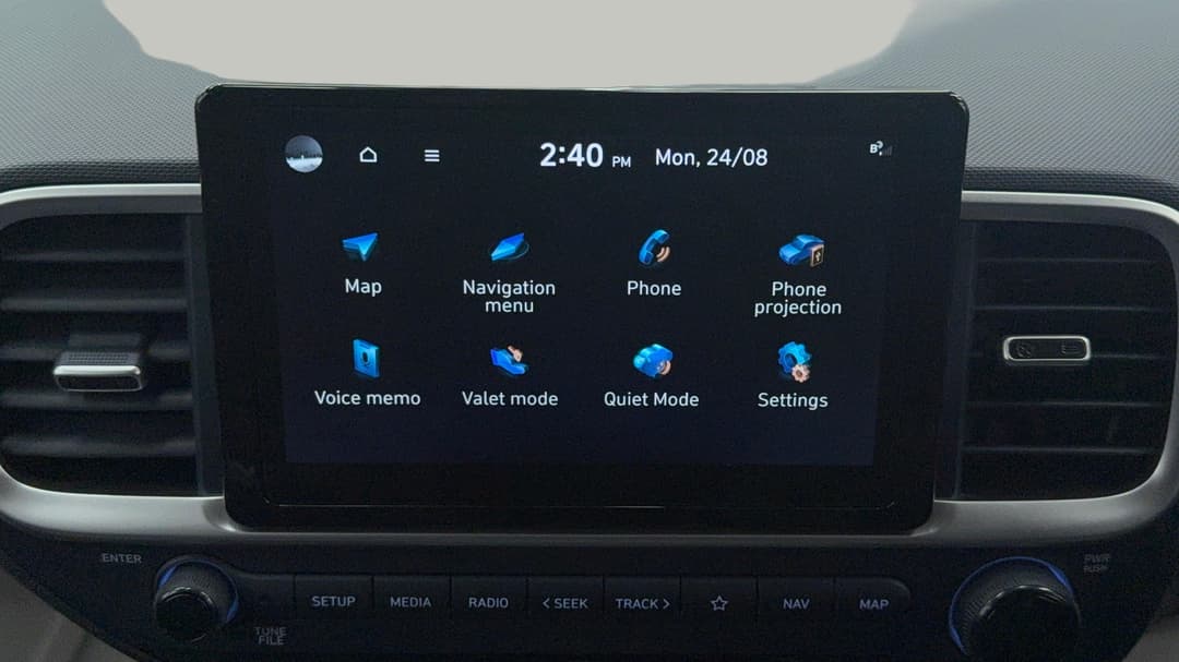 2023 Hyundai Venue Elite (denim) Two-tone Roof, Automatic, 13637 km, Infotainment System