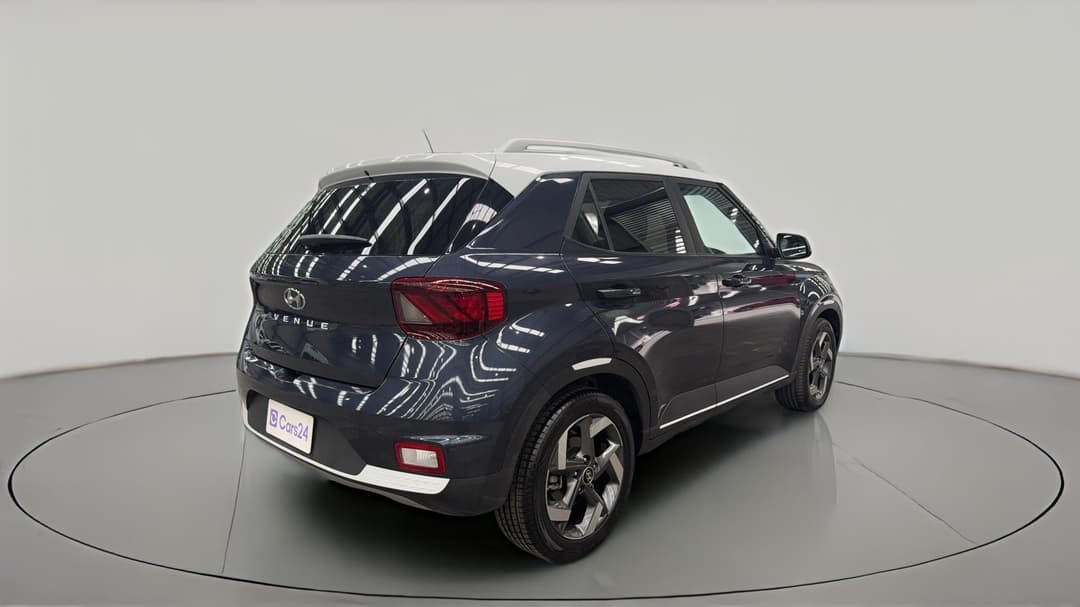 2023 Hyundai Venue Elite (denim) Two-tone Roof, Automatic, 13637 km, Right Back Diagonal (45- Degree) View