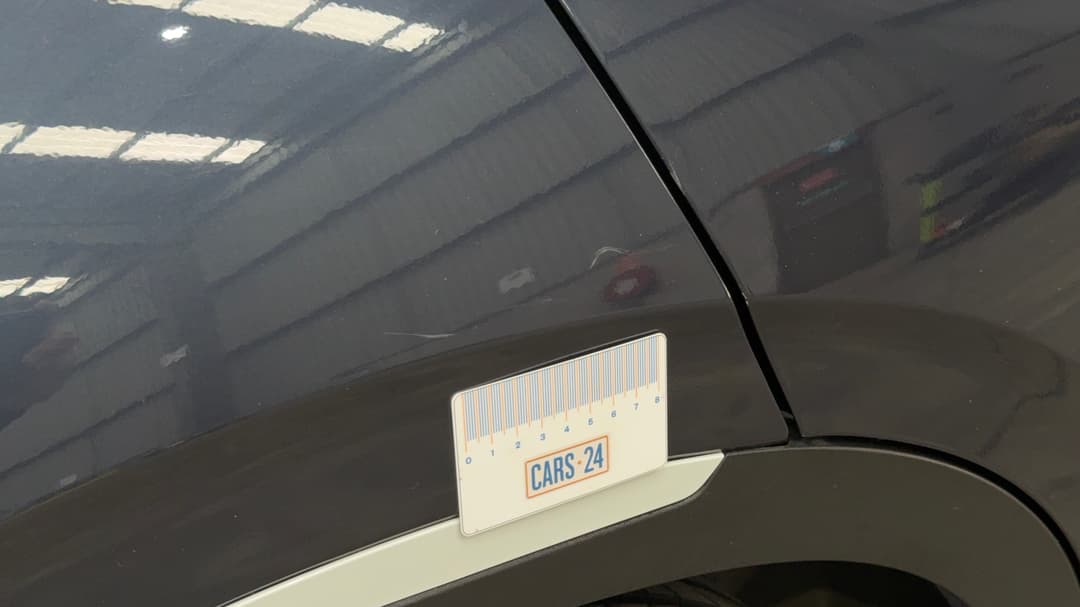 2023 Hyundai Venue Elite (denim) Two-tone Roof, Automatic, 13637 km, Quarter Panel Rear RHS Scratch