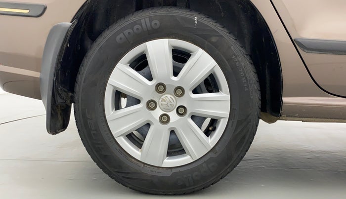 2017 Volkswagen Ameo TRENDLINE 1.2, Petrol, Manual, 13,454 km, Right Rear Wheel