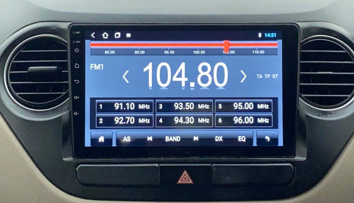 2016 Hyundai Grand i10 SPORTZ 1.2 KAPPA VTVT, Petrol, Manual, 26,027 km, Infotainment system - Touch screen not working