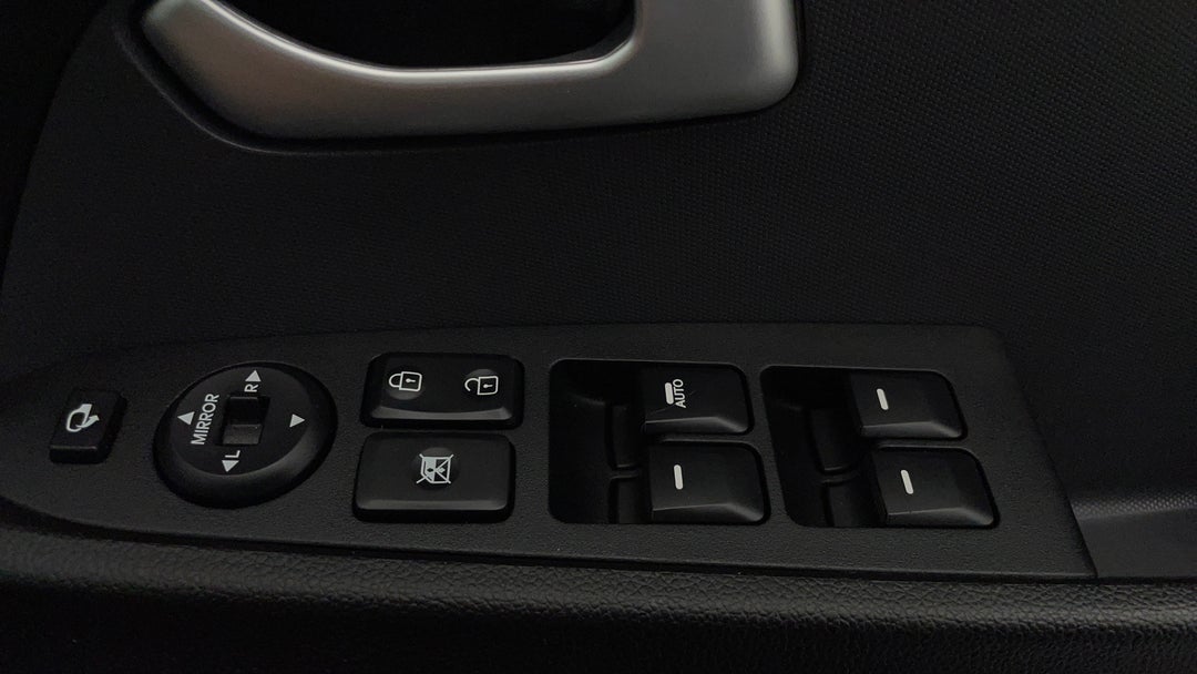 2014 Kia Sportage Si Premium (FWD), Automatic, 89506 km, Drivers Side Door Panel Controls