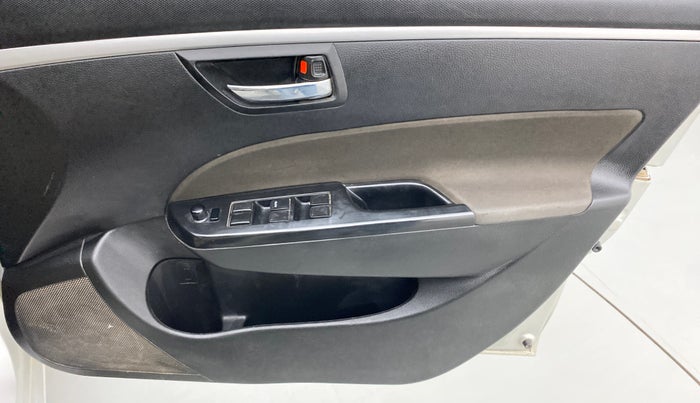 2017 Maruti Swift VXI, Petrol, Manual, 68,883 km, Driver Side Door Panels Control