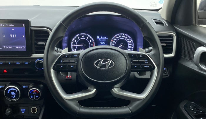 2020 Hyundai VENUE 1.0 TURBO GDI SX+ AT, CNG, Automatic, 65,424 km, Steering Wheel Close Up