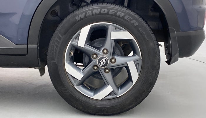 2020 Hyundai VENUE 1.0 TURBO GDI SX+ AT, CNG, Automatic, 65,424 km, Left Rear Wheel
